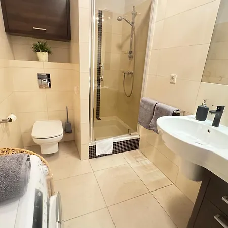 Wojskowa 3 * Poznań